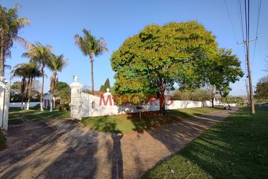 Casa &agrave; venda - 729m&sup2; - Jardim Shangri-L&aacute;
