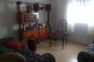 Casa &agrave; venda - 235m&sup2; - Centro