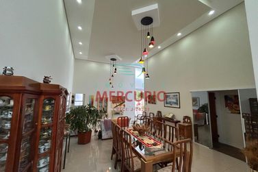 Casa &agrave; venda - 400m&sup2; - Residencial Primavera