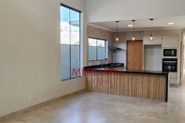 Casa &agrave; venda - 222m&sup2; - Morada Do Sol