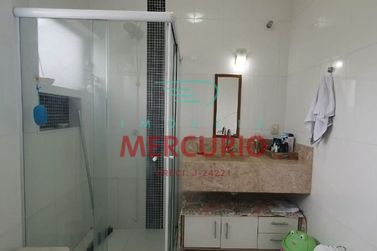 Casa &agrave; venda - 450m&sup2; - Residencial Vale Florido