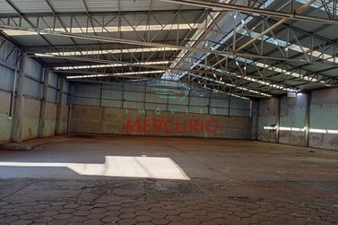 Sal&atilde;o Comercial para alugar - 2000m&sup2; - Vila Lemos