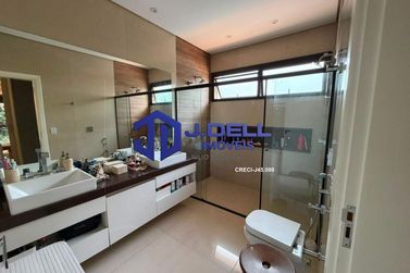 Casa &agrave; venda - 600m&sup2; - Shangri-la