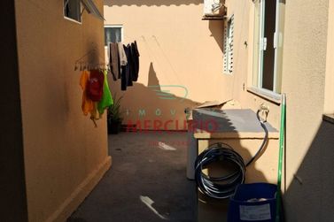 Casa &agrave; venda - 150m&sup2; - Jardim Silvestre II