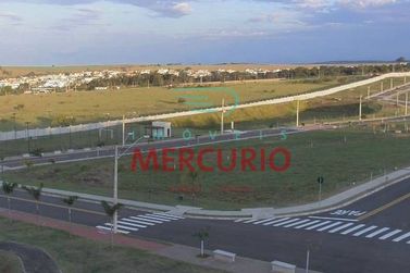 Terreno &agrave; venda - 372m&sup2; - Samambaia Parque Residencial
