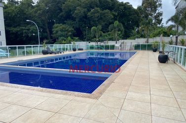 Apartamento &agrave; venda - 47m&sup2; - Vila Serr&atilde;o