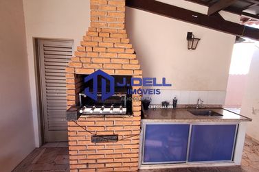 Casa &agrave; venda - 240m&sup2; - Terra Branca