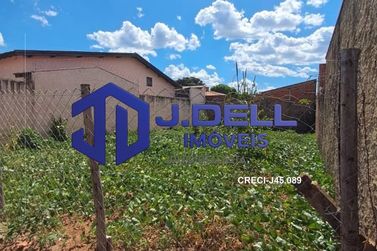 Terreno &agrave; venda - 242m&sup2; - Independ&ecirc;ncia