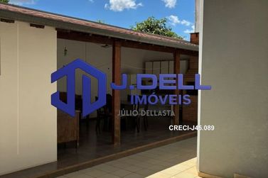 Casa &agrave; venda - 210m&sup2; - Universitaria