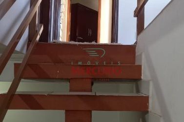 Sobrado &agrave; venda - 237m&sup2; - Novo Jardim Pagani