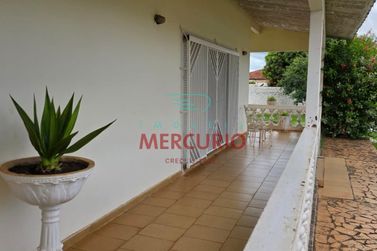 Casa &agrave; venda - 325m&sup2; - Quinta da Bela Olinda