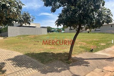 Terreno &agrave; venda - 372m&sup2; - Samambaia Parque Residencial