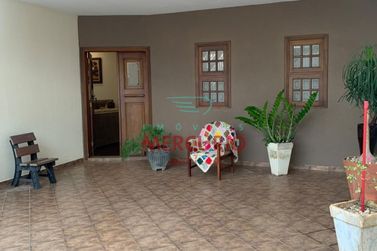 Casa &agrave; venda - 144m&sup2; - Centro
