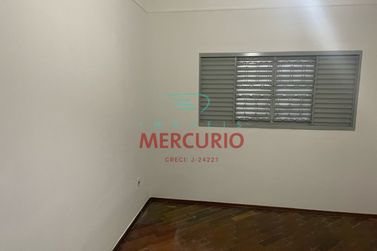 Casa &agrave; venda - 350m&sup2; - Santa F&eacute;