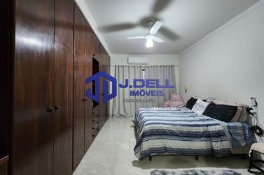 Casa &agrave; venda - 363m&sup2; - Niponica