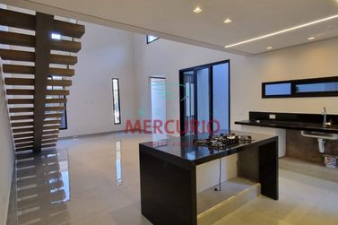 Casa &agrave; venda - 160m&sup2; - Jardim Terra Branca