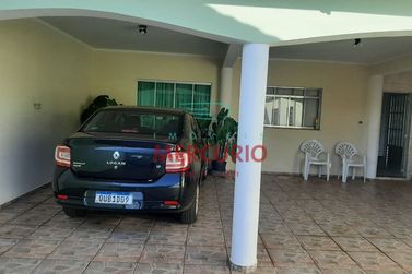 Casa &agrave; venda - 216m&sup2; - Jardim das Paineiras