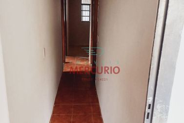 Casa &agrave; venda - 200m&sup2; - N&uacute;cleo Habitacional Vereador Edson Francisco da Silva