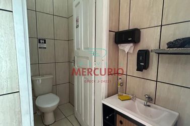 Sal&atilde;o Comercial para alugar - 80m&sup2; - Centro