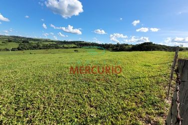 S&iacute;tio &agrave; venda - 133100m&sup2; - &Aacute;rea Rural de Duartina