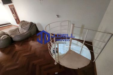 Casa &agrave; venda - 363m&sup2; - Niponica