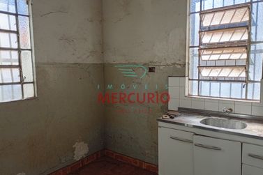 Casa &agrave; venda - 222m&sup2; - Centro