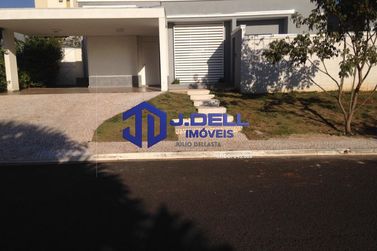 Casa para alugar - 620m&sup2; - Aviacao