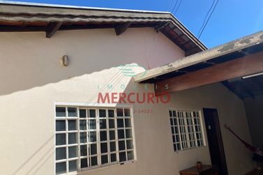 Casa &agrave; venda - 152m&sup2; - N&uacute;cleo Habitacional Mary Dota