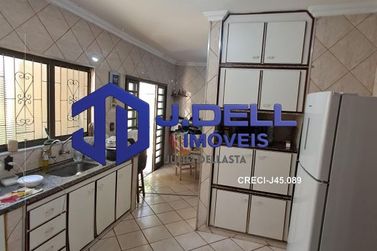 Casa &agrave; venda - 161m&sup2; - Araruna
