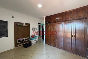 Sobrado &agrave; venda - 370m&sup2; - Vila Monlevade