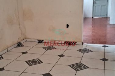 Casa &agrave; venda - 297m&sup2; - Jardim Terra Branca