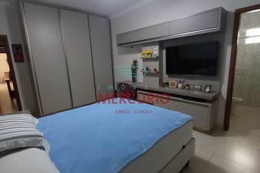 Ch&aacute;cara &agrave; venda - 695m&sup2; - Rio Verde