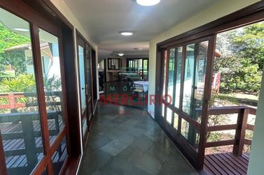 Ch&aacute;cara &agrave; venda - 236m&sup2; - Condom&iacute;nio Real Village