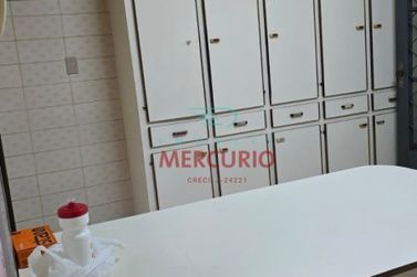 Casa &agrave; venda - 200m&sup2; - Vila Cordeiro