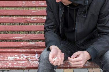 Projeto de lei pretende multar quem usar drogas em espaços públicos, em Blumenau