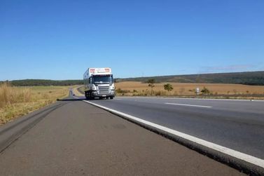 Municípios da região pretendem retirar veículos pesados da BR-040