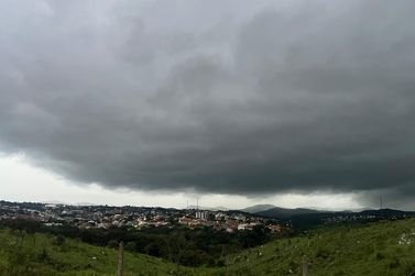 Chuvas fora do padr&atilde;o devem atingir a regi&atilde;o at&eacute; o in&iacute;cio do inverno