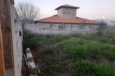 Terreno &agrave; venda - 360m&sup2; - Bela Vista