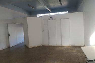 Sala Comercial para alugar - 65m&sup2; - Centro