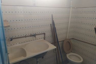 Sala Comercial para alugar - 65m&sup2; - Centro