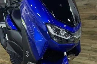 YAMAHA NMAX