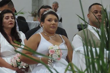 Casamento Coletivo celebra o amor de 31 casais em Brusque