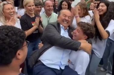 Governo de SC inaugura nova estrutura da Escola Jo&atilde;o Boos em Guabiruba