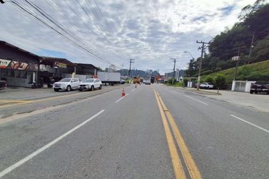 Obra na rodovia Ant&ocirc;nio Heil chega a 65% e entra em fase final em Brusque