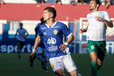 Brusque vence o Floresta com gola&ccedil;o de JP Martins e assume vice-lideran&ccedil;a da S&eacute;rie C