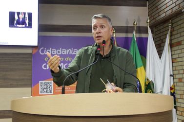 C&acirc;mara de Brusque rejeita abertura de processo disciplinar contra Jean Pirola