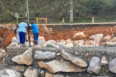 Pontes, encostas e ribeir&otilde;es recebem aten&ccedil;&atilde;o em diferentes regi&otilde;es de Brusque