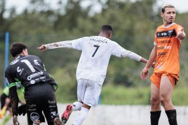 Clube da S&eacute;rie B de SC leva nova goleada e chega a 70 gols sofridos no campeonato