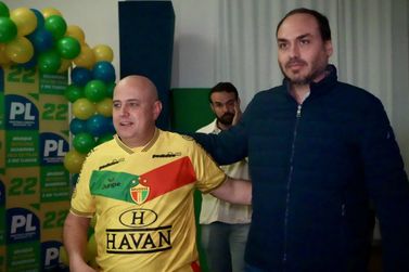 Deco Batisti lan&ccedil;a pr&eacute;-candidatura a deputado estadual em Brusque