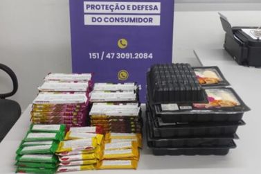 Mais de 100 produtos vencidos s&atilde;o encontrados &agrave; venda em mercado de Gaspar